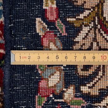 Rug, Kirman, approx. 295 x 222 cm.