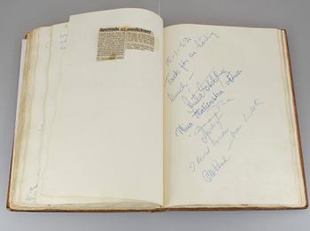 GÄSTBOK MED KÄNDISAUTOGRAFER, Kockska Krogen i Malmö, 1968-92.