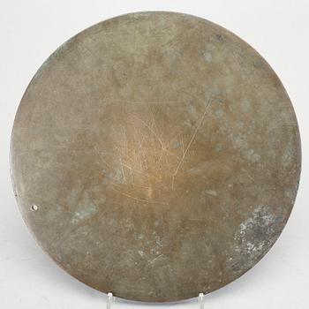 SPEGEL, brons, stämplad 'feng xin fu zao' (gjord av Feng Xinfu), Mingdynastin, 1600-tal.