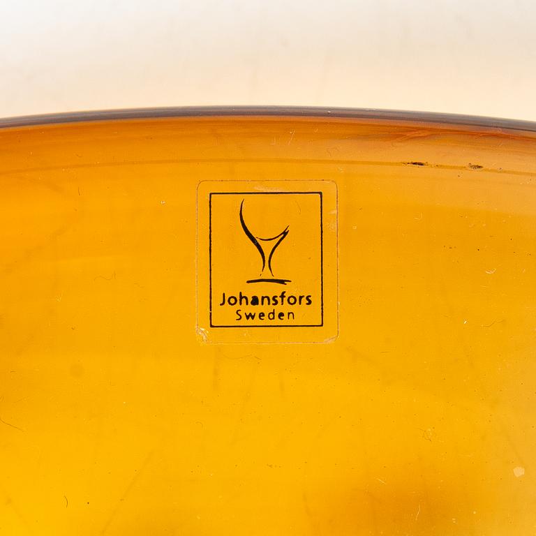 Ardy Strüwer, a glass vase and a dish, Johansfors.