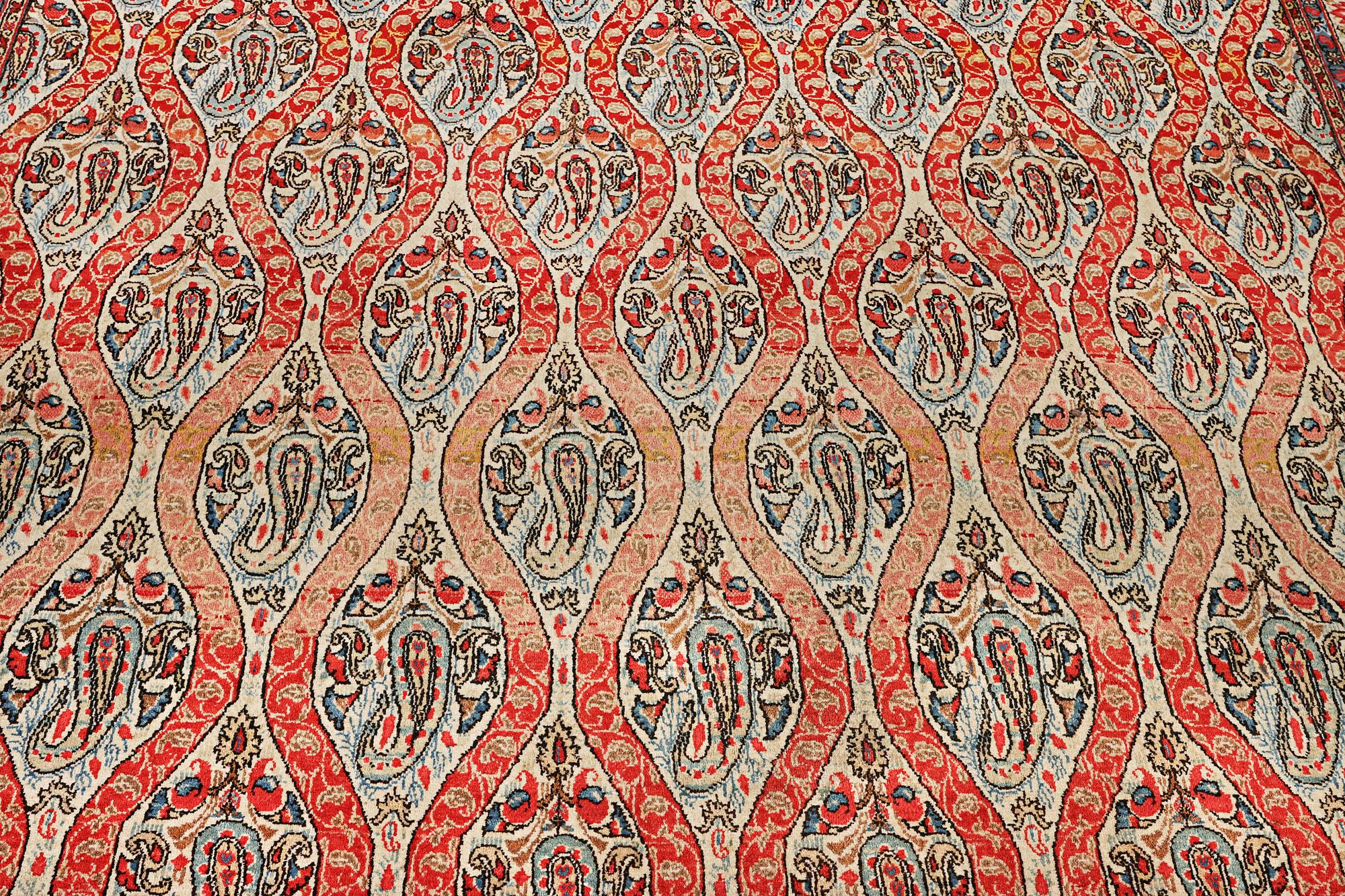 Matta, Senneh, semiantik ca 343 x 232 cm.