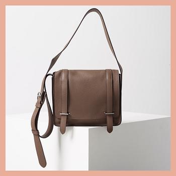 VÄSKA, "Steve" Hermès.