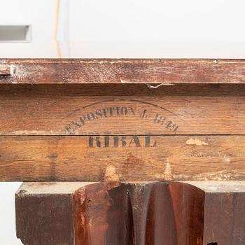 Salon table / Dining table, late 19th century.