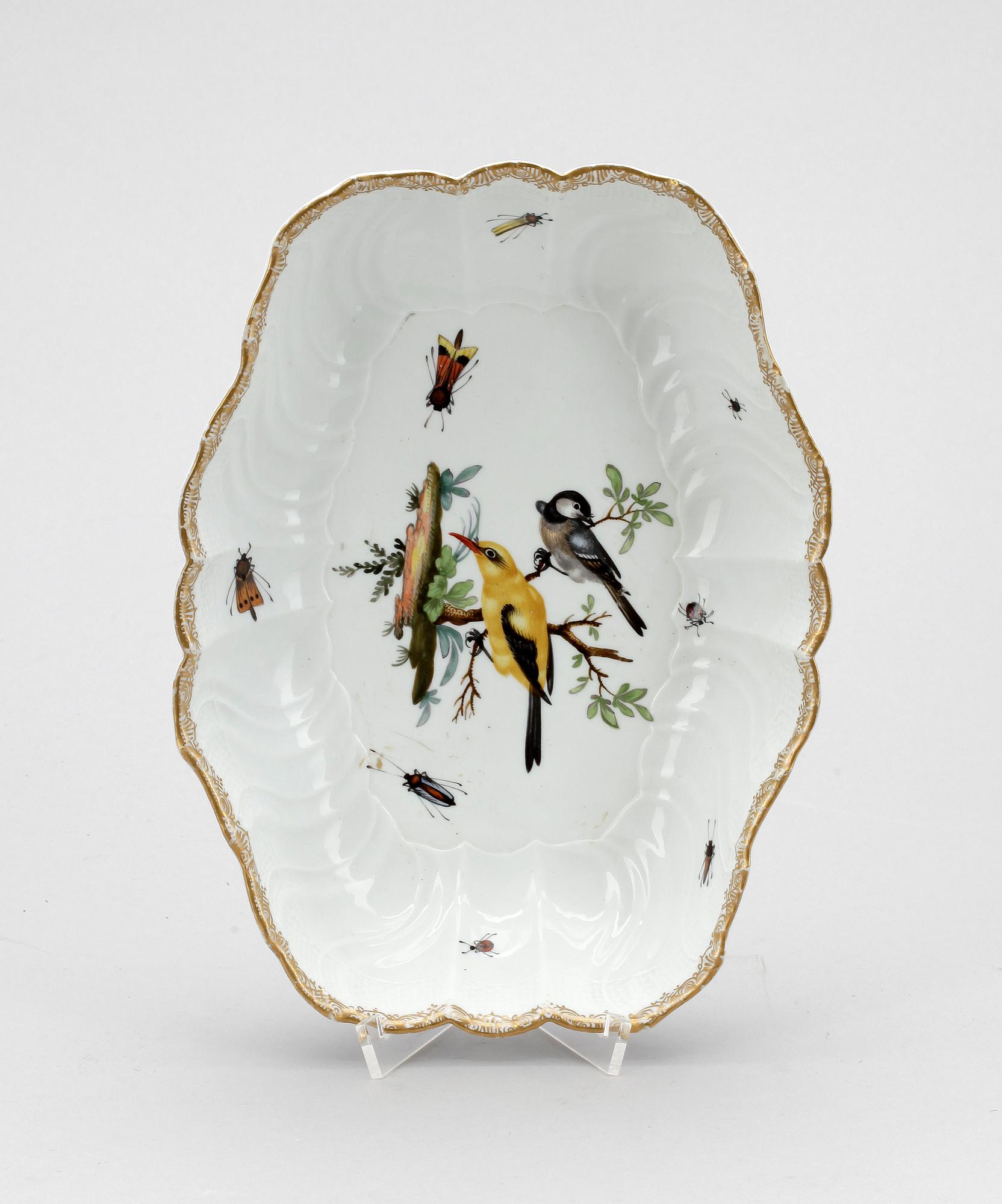 SKÅLFAT. Porslin. Meissen, troligen 1700-tal.