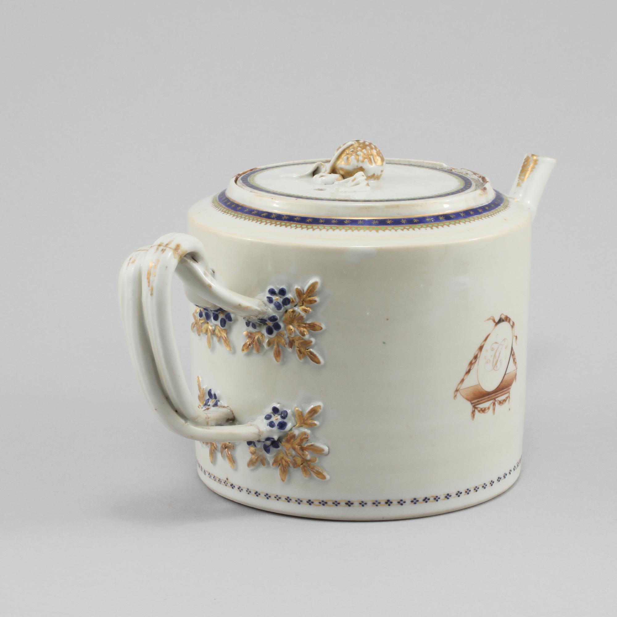 TEKANNA, porslin, Kina, 1700-tal.