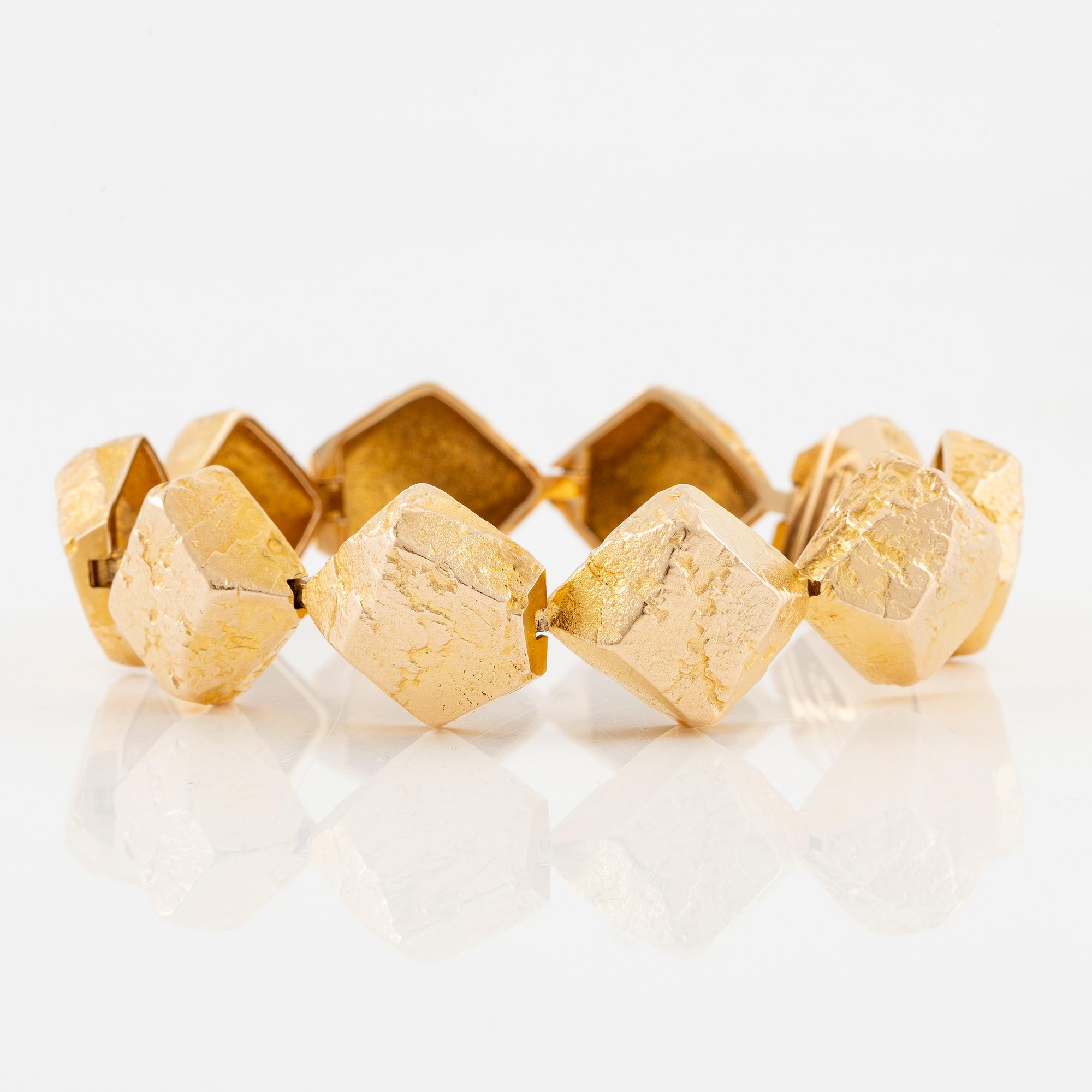 Björn Weckström, a bracelet 14K gold "Lapplands stenar" for Lapponia, Finland 1971.