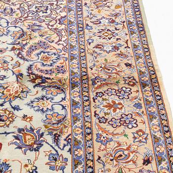 A Keshan carpet, c. 393 x 290 cm.