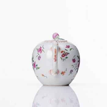 A famille rose teapot, Qing dynasty, Qianlong (1736-95).