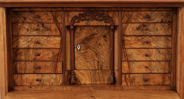 CHIFFONJÉ, nyrenässans, 1800-talets slut.