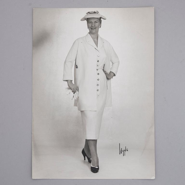 MODEFOTOGRAFIER, 7 st, Ateljé Uggla, Stockholm, och CATWALK-PROGRAMBLAD, Dior 1959-60.