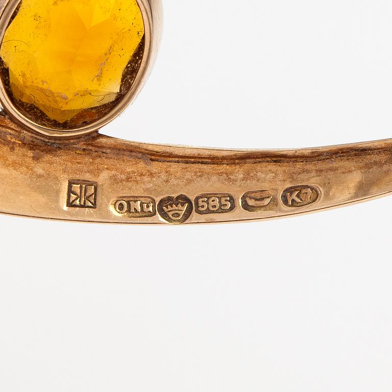 A 14K gold necklace with cintrines. Kaunis koru, Helsinki 1963.