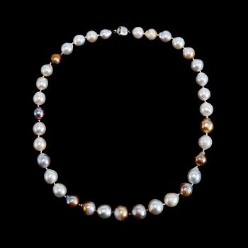 498. A NECKLACE, Biwa pearls Ø 10 - 14 mm.