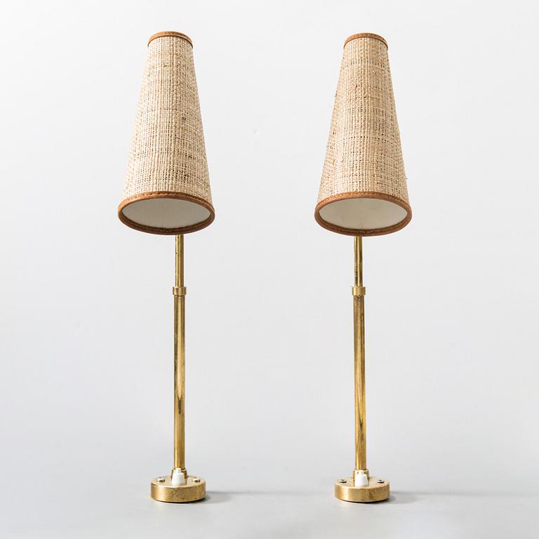 Paavo Tynell, a pair of early 1950's table lamps for Taito.