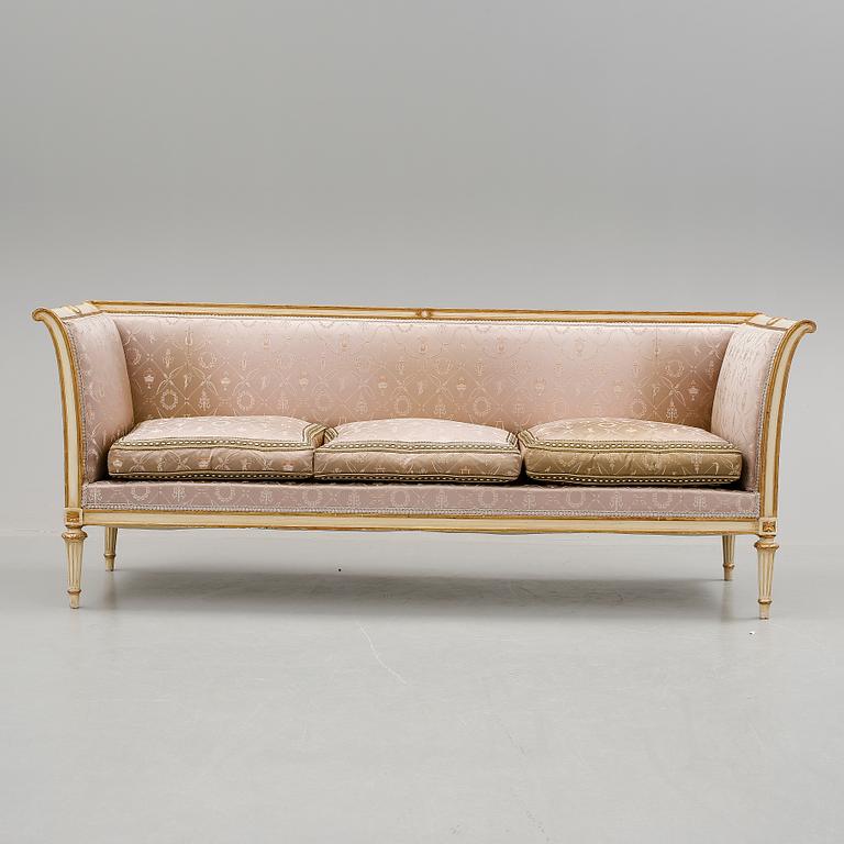 SALONGSGRUPP, 3 delar, Louis XVI-stil, Spanien, 1900-talets första hälft.