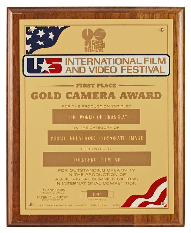 Diploma, (3) and Film Awards (2).