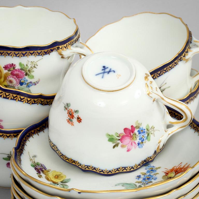 MOCCAKOPPAR med FAT, 6 st, porslin, Meissen. 1900-tal.