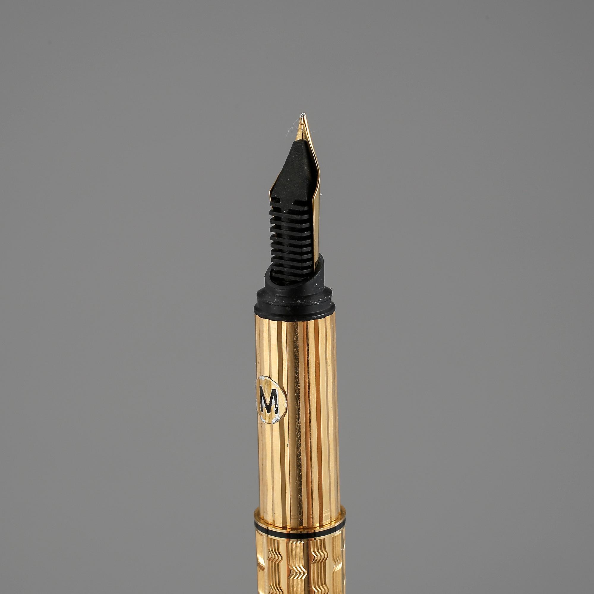 RESERVOARPENNA, Le Must de Cartier, 1990.
