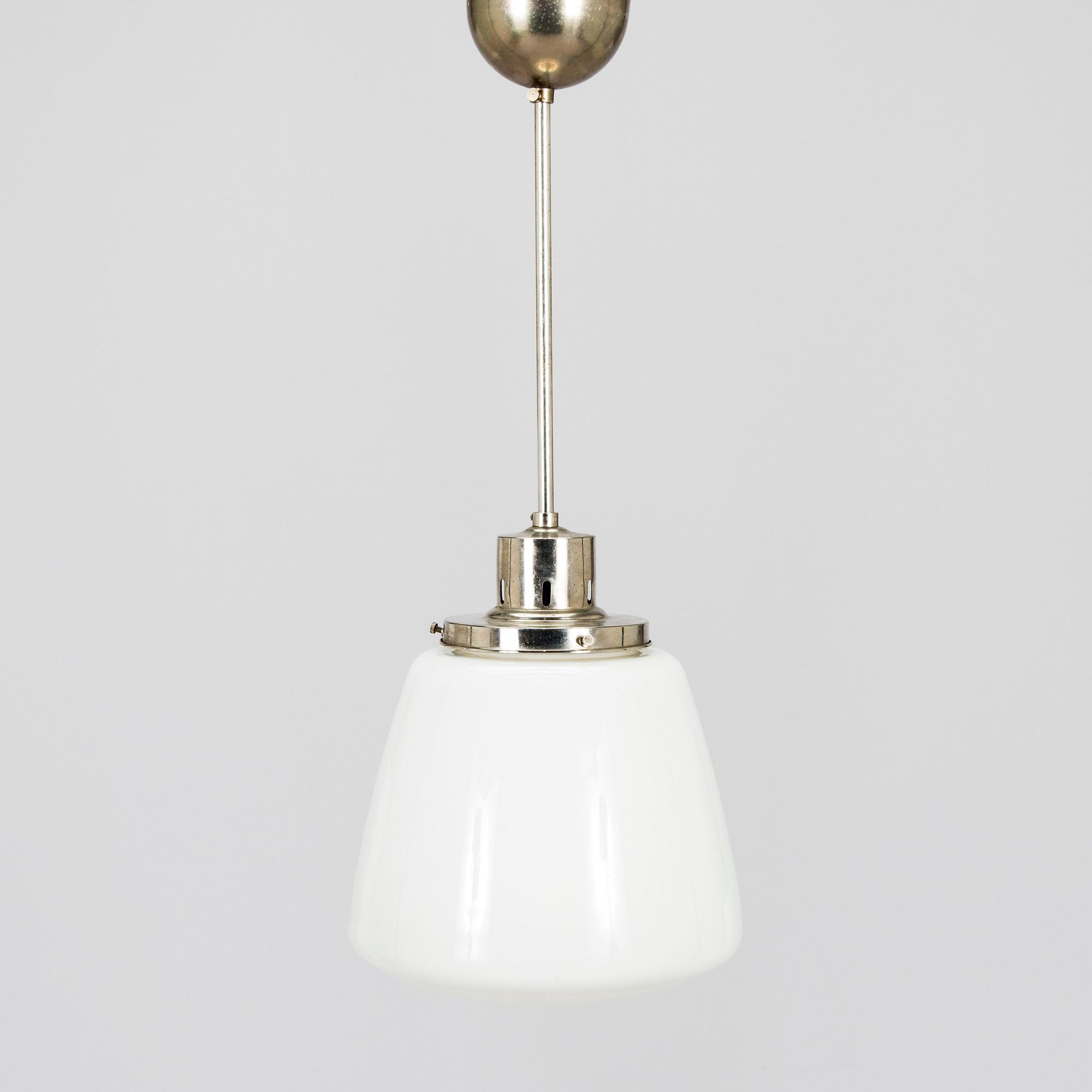 Paavo Tynell, a 1930 s '1645' pendant light for Taito.