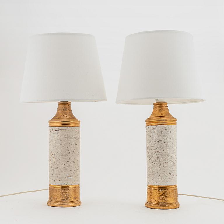 A pair of earthenware table lamps produced by Bitossi for Bergboms, 1070's.