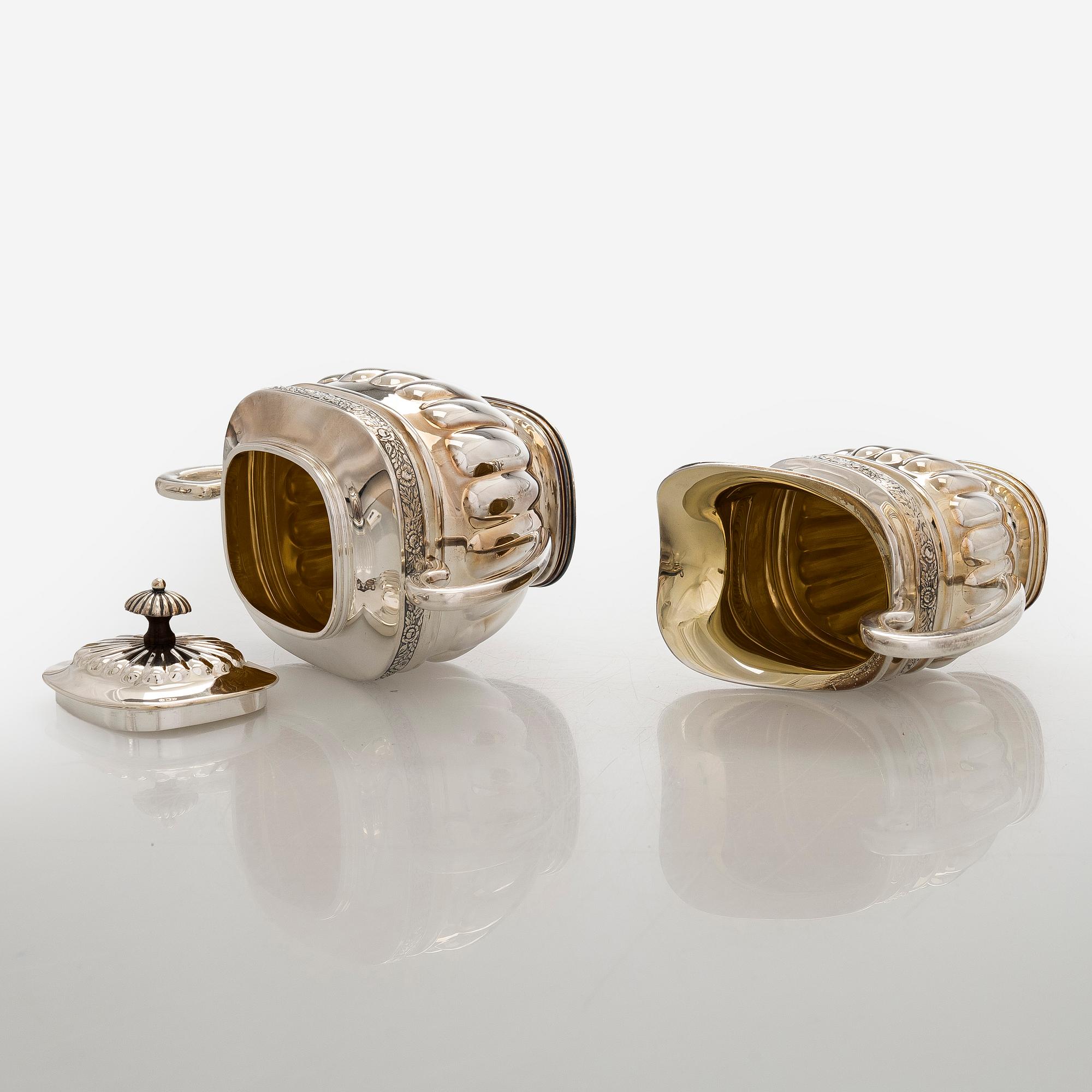 Coffee service, three parts, silver, Kultakeskus Oy, Hämeenlinna 1968-1980.