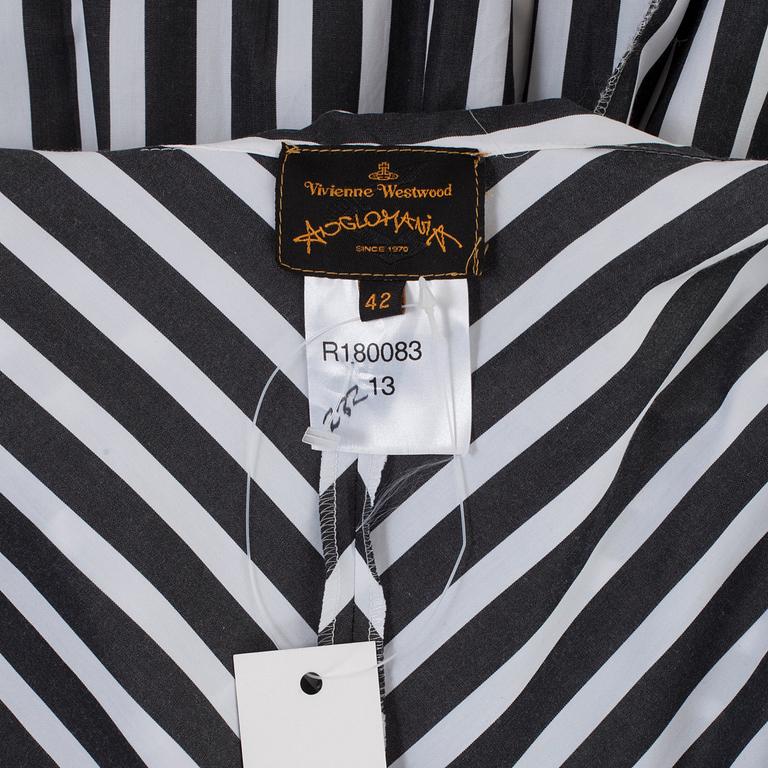 VIVIENNE WESTWOOD, a darkgrey stripe dress, size 42.