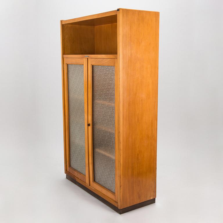 Antonio Ferretti, An early 1950s 'Algeri' bookcase, Milan, Italy.