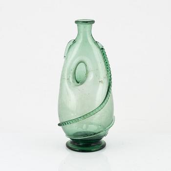 A glass bottle, 18th/19th century.