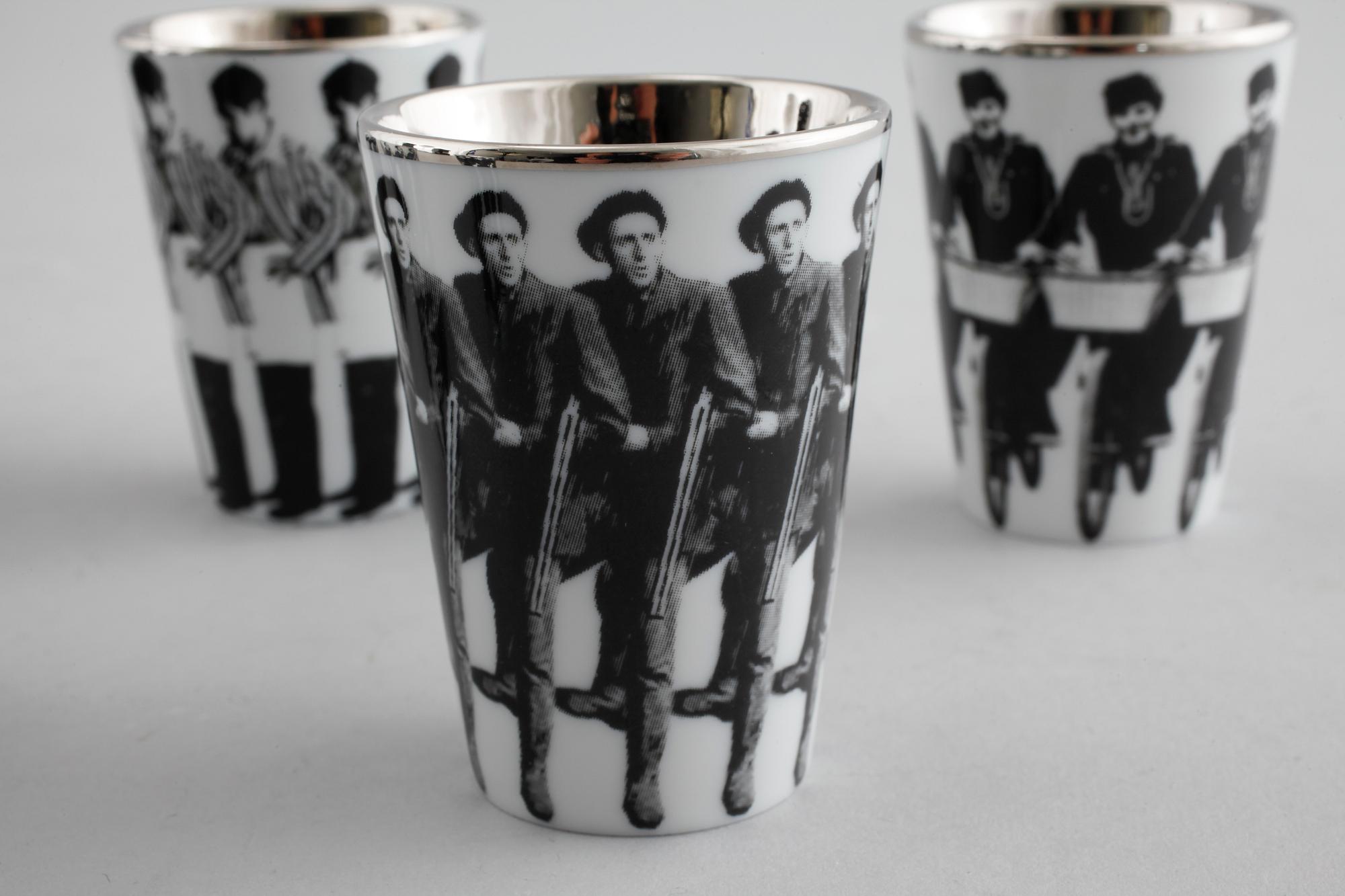 ÅSA LINDSTRÖM, snapsglas, 8 st, porslin, Rörstrand, 2000-tal.