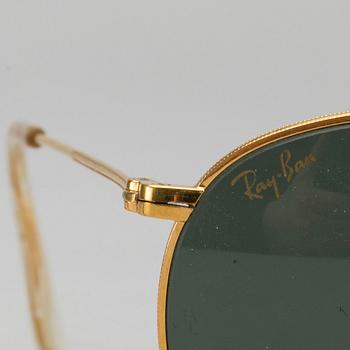 RAY-BAN, two sunglasses.