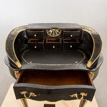 Secretary Louis XV style first half of the 20th century.