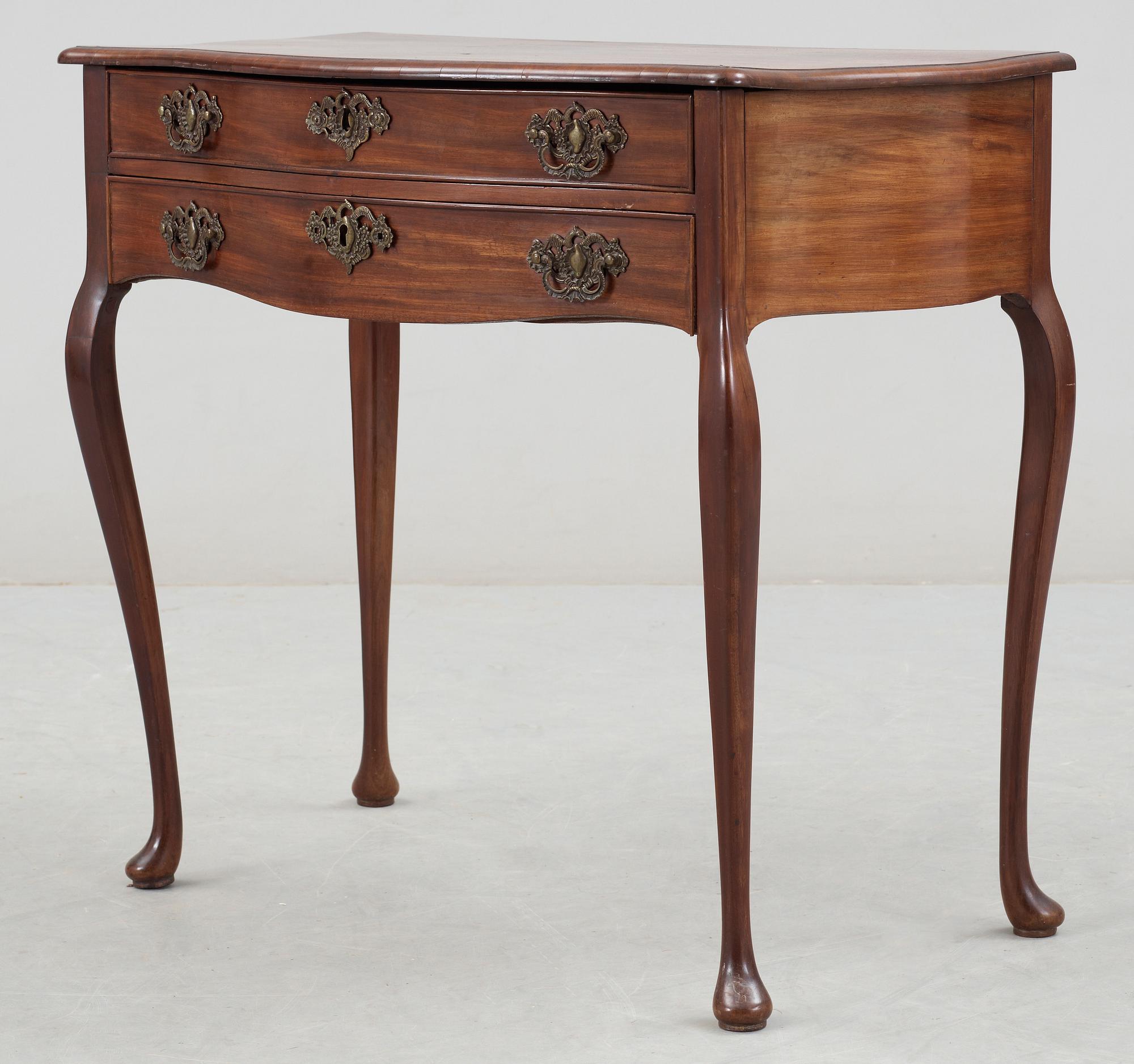 TOILETTEBORD, George II-stil, 1800-tal.