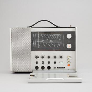 A T1000 radio, designed by Dieter Rams för Braun 1962.