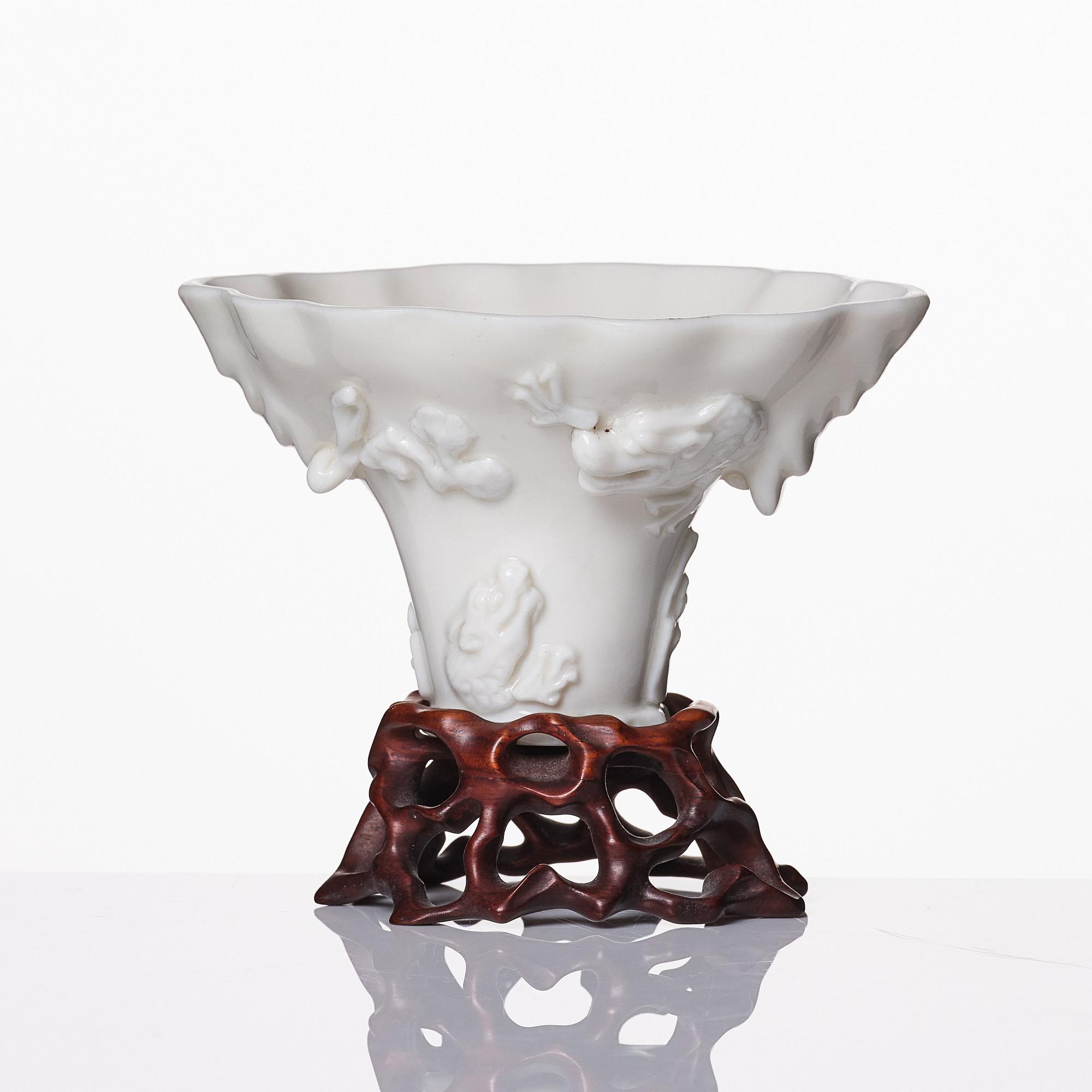 A Chinese blanc de chine libation cup, Qing dynasty, Kangxi (1662-1722).