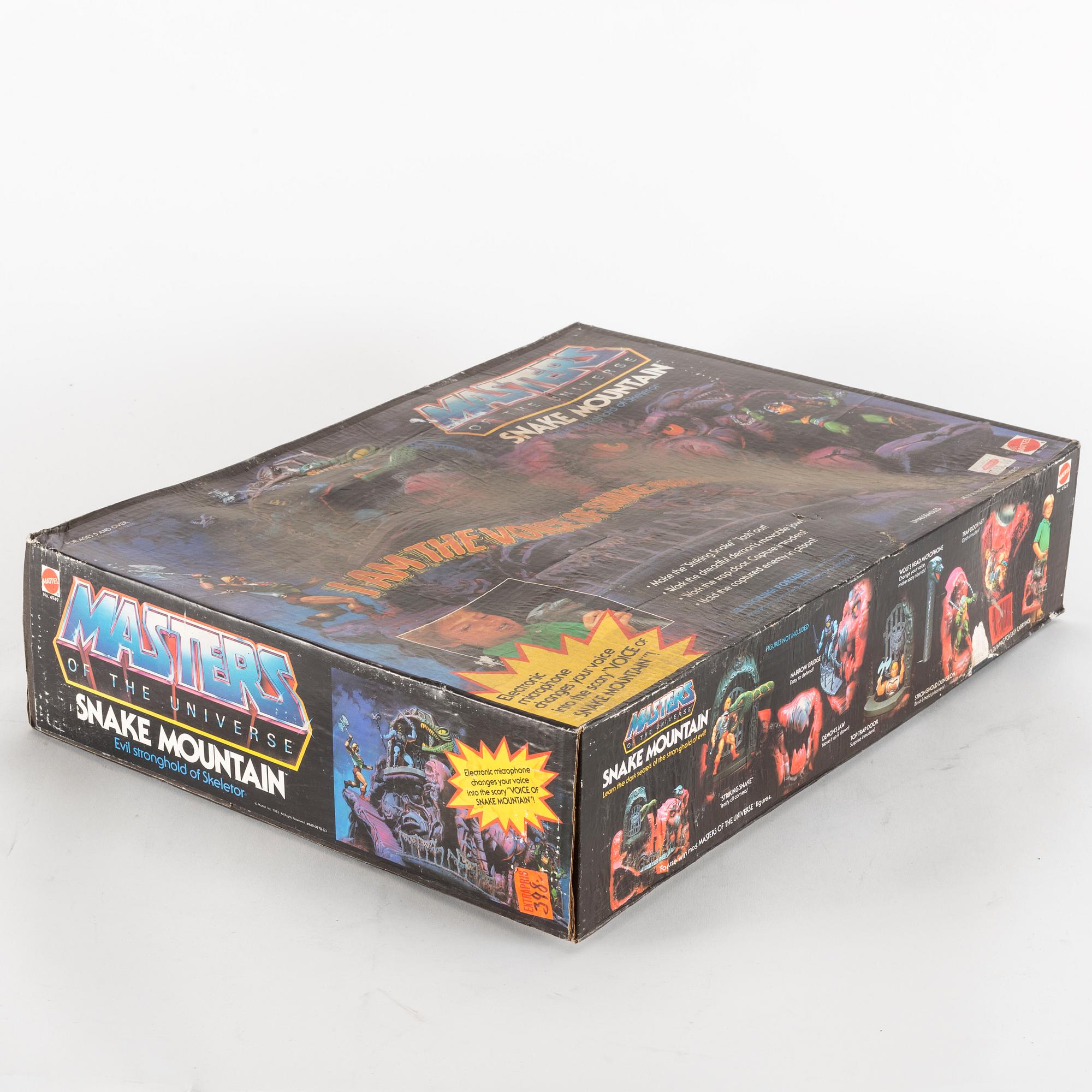 MASTERS OF THE UNIVERSE, Snake Mountain playset i förpackning, Mattel, 1983.