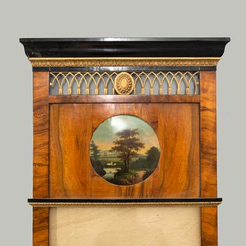 A MIRROR, first half of 19th century.