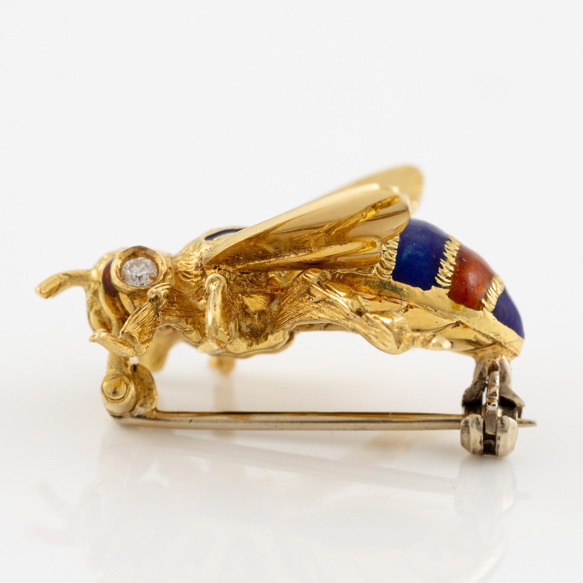 Brosch, i form av insekt 18K guld med emalj och briljantslipade diamanter.