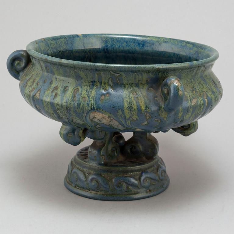 NILS EMIL LUNDSTRÖM, a earthenware footed bowl, from Rörstrand.