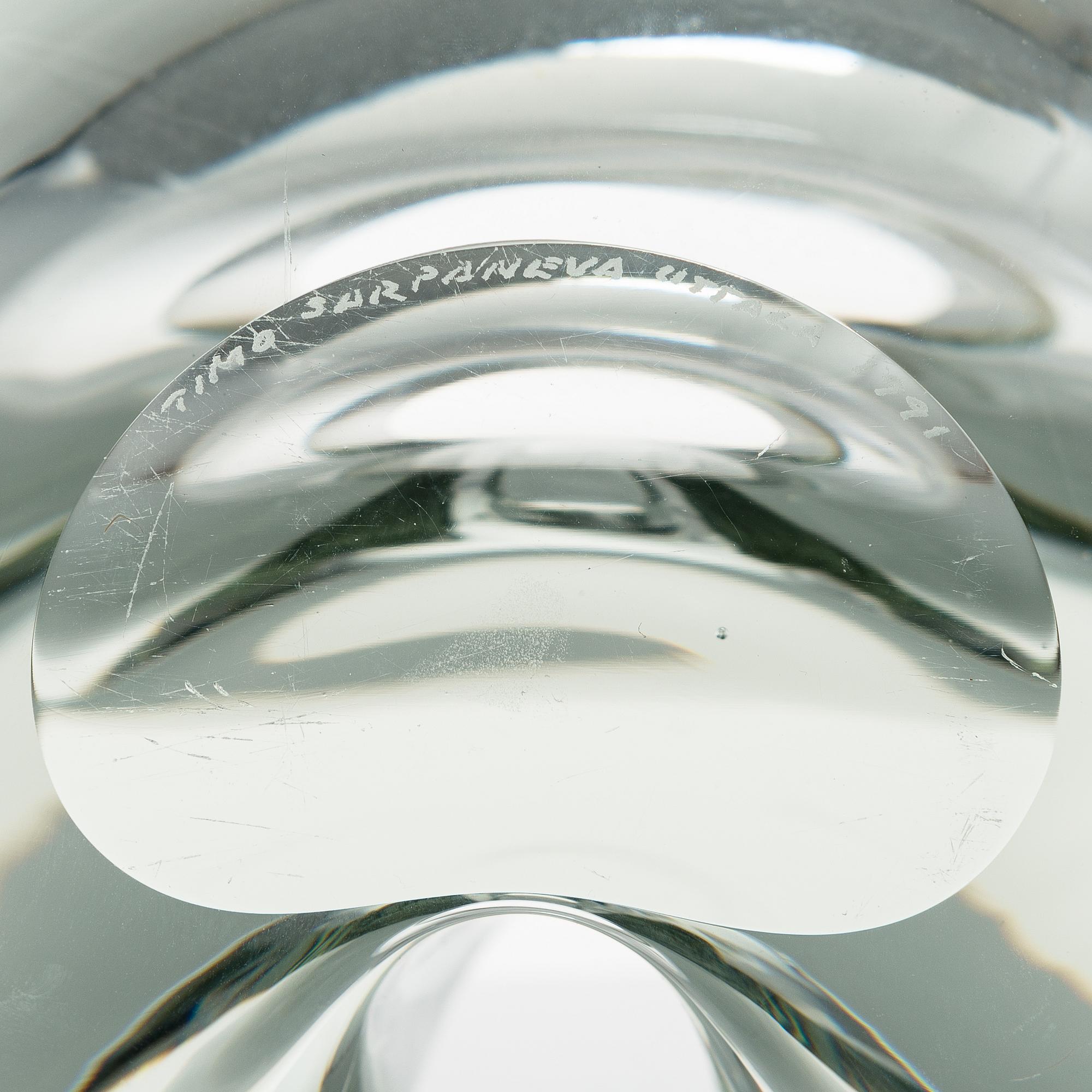 TIMO SARPANEVA, a 'Claritas' glass sculpture signed Timo Sarpaneva Iittala 1991.
