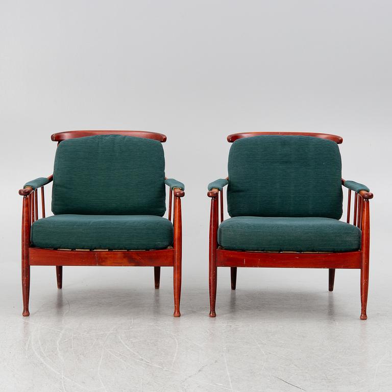 Kerstin Hörlin-Holmquist, a pair 'Skrindan' of easy chairs, OPE Möbel, second half of the 20th century.