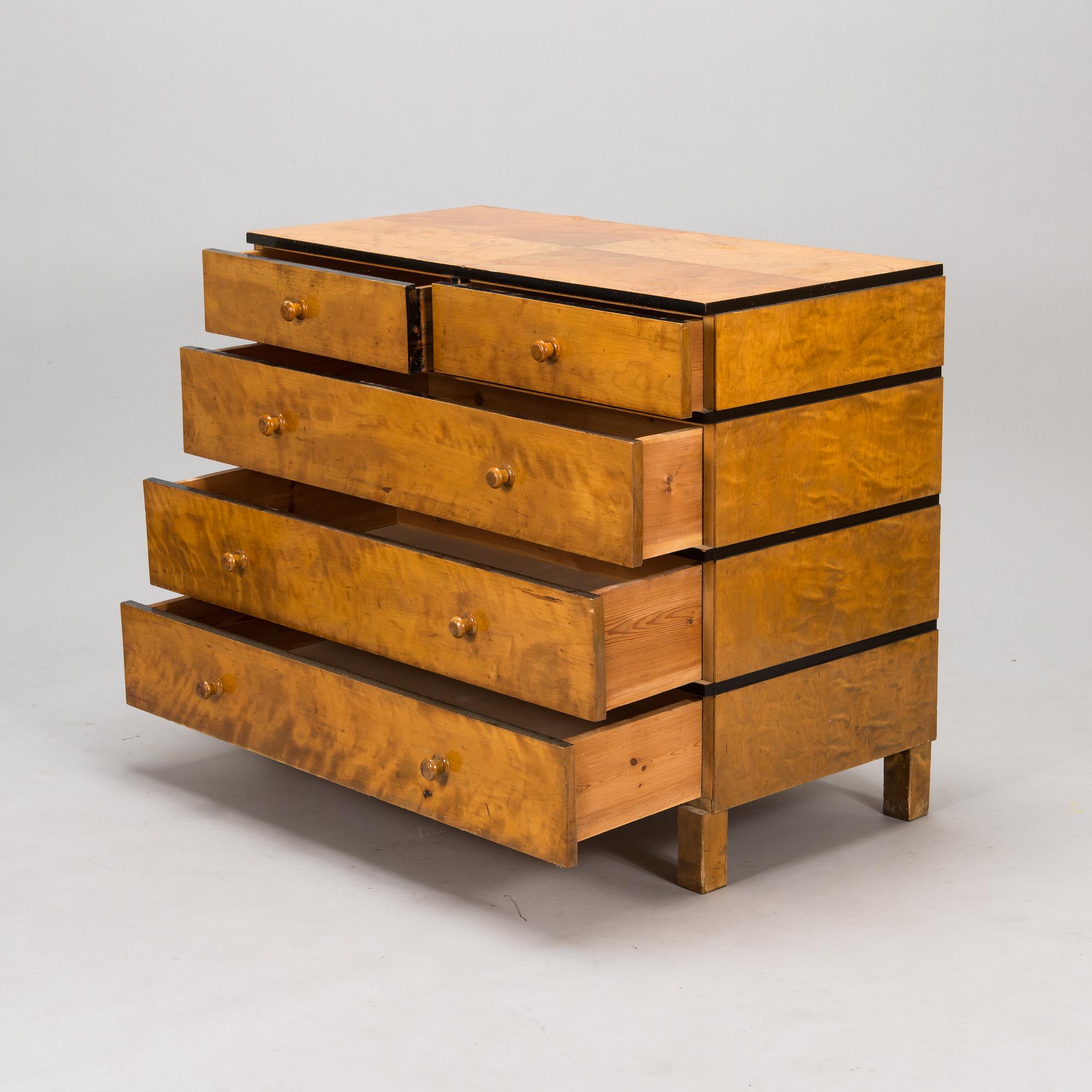 A 1930s chest of drawers.