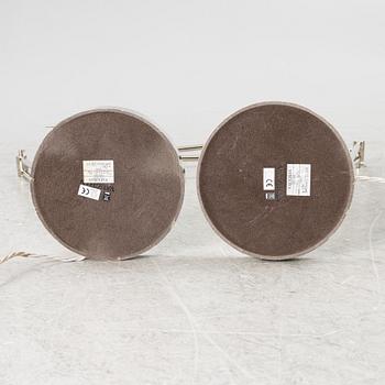 Michael & Lucy Vaughan, golvlampor, ett par "Faringdon", samtida.