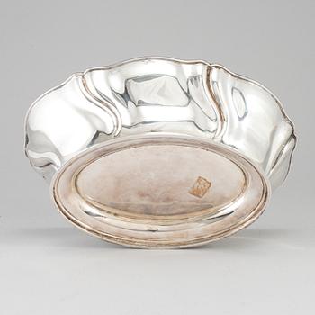 A Danish early 20th century silver bowl/jardiniere, marked Copenhagen 1920.