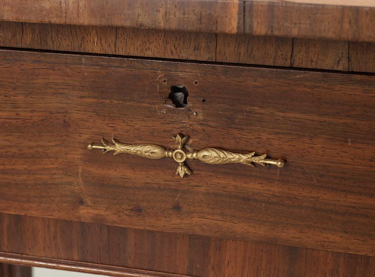 BORD/SPELBORD, 1800-tal.