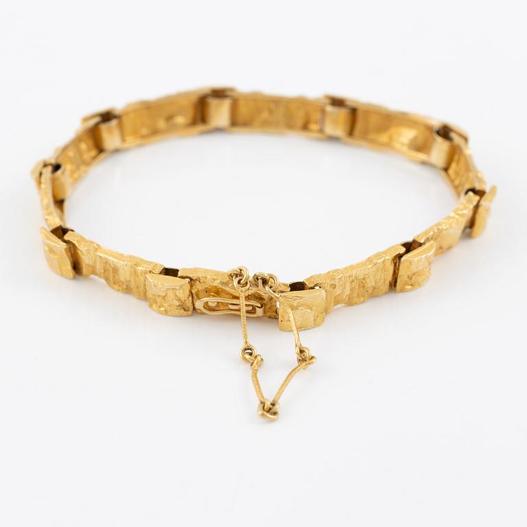 Björn Weckström, bracelet "Jotos", 18K gold, Finland.