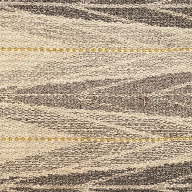 Ingrid Dessau, matta, rölakan, ”Sylarna",  ca 227 x 158 cm.