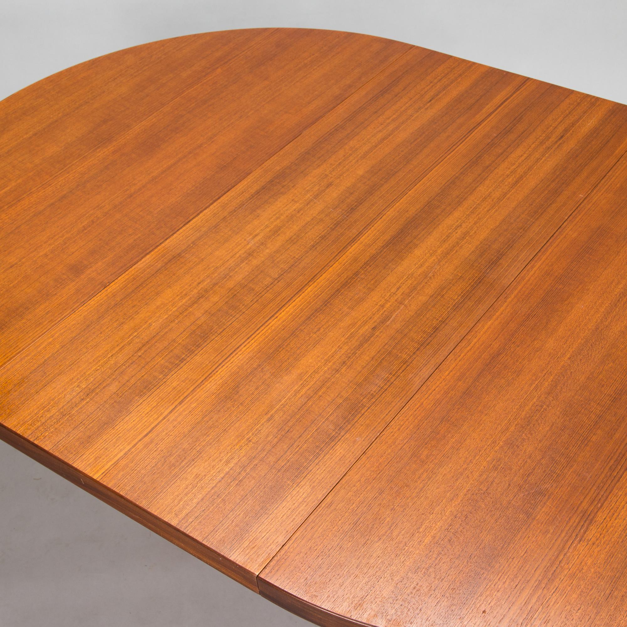 Alvar Aalto, a 1960's 'H93' dining table for Artek.