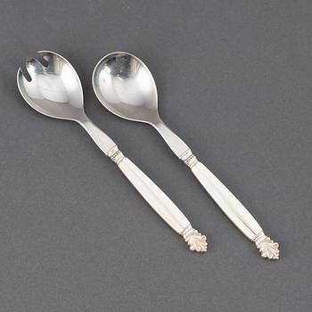 JOHAN ROHDE, a pair of "Dronning/Acanthus" silver sallad cutlery, Georg Jensen, Denmark.