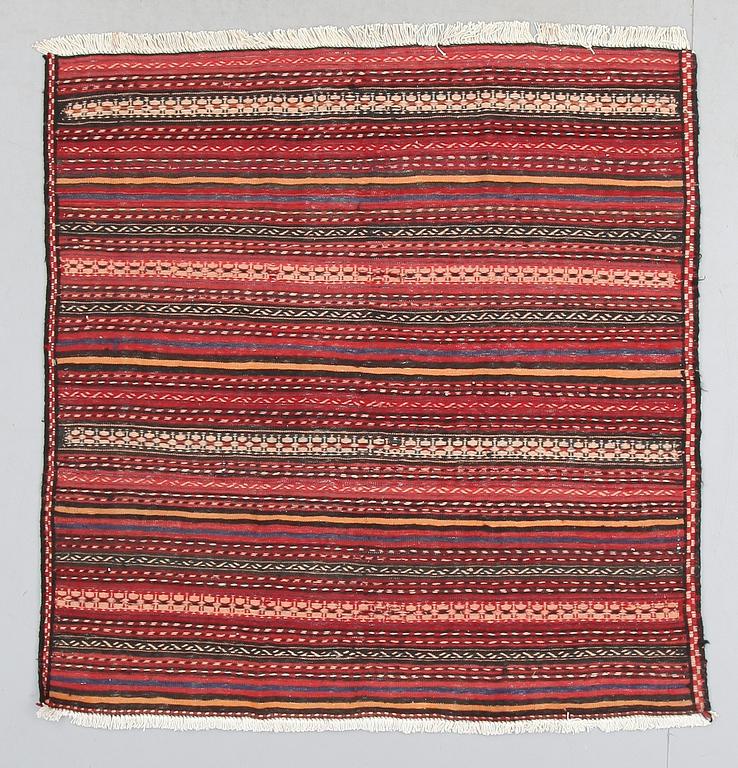 MATTA, Kelim, Persien, semiantik. 147 x 144 cm.