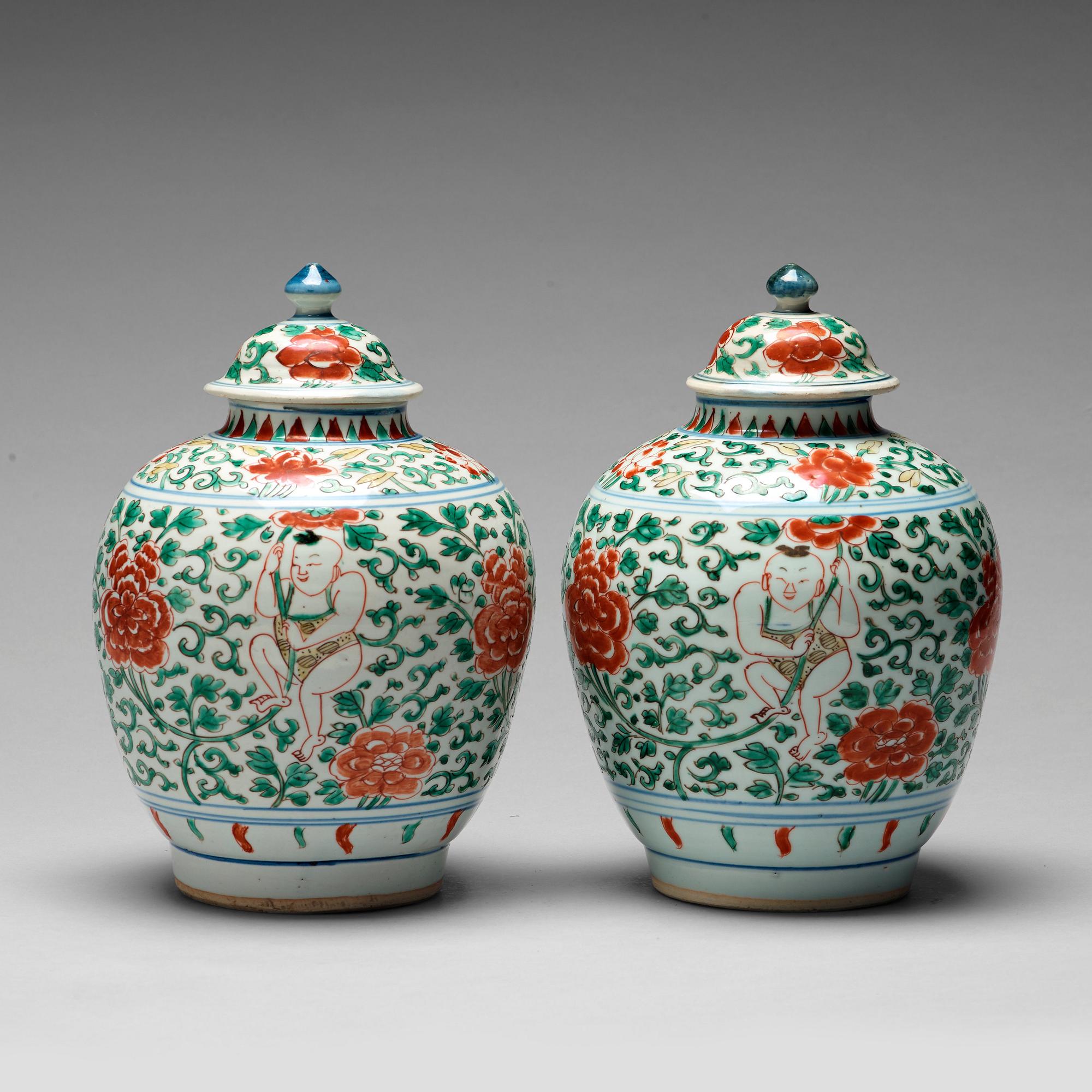 A pair of wucai Transitional jars, 17th Century.