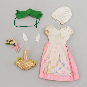 Four 1960's Barbiedolls with accessories, Mattel.